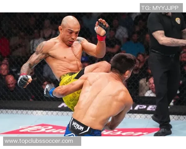 UFC历史经典对决康纳麦格雷戈与奥尔多的巅峰对决回顾